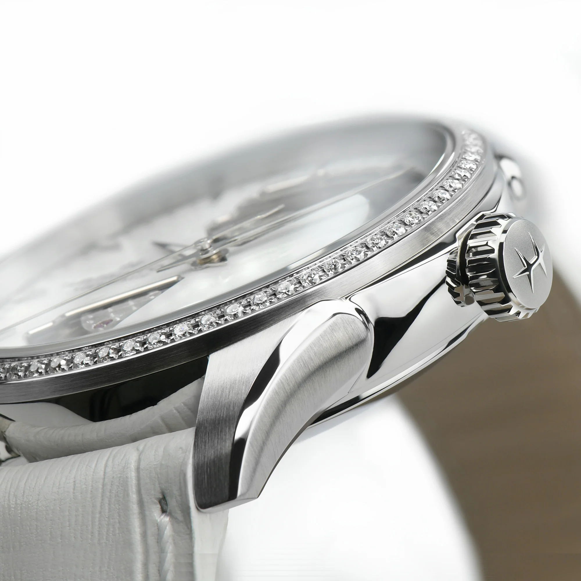 HAMILTON - Jazzmaster Open Heart Lady Auto | H32205890 - Image 4