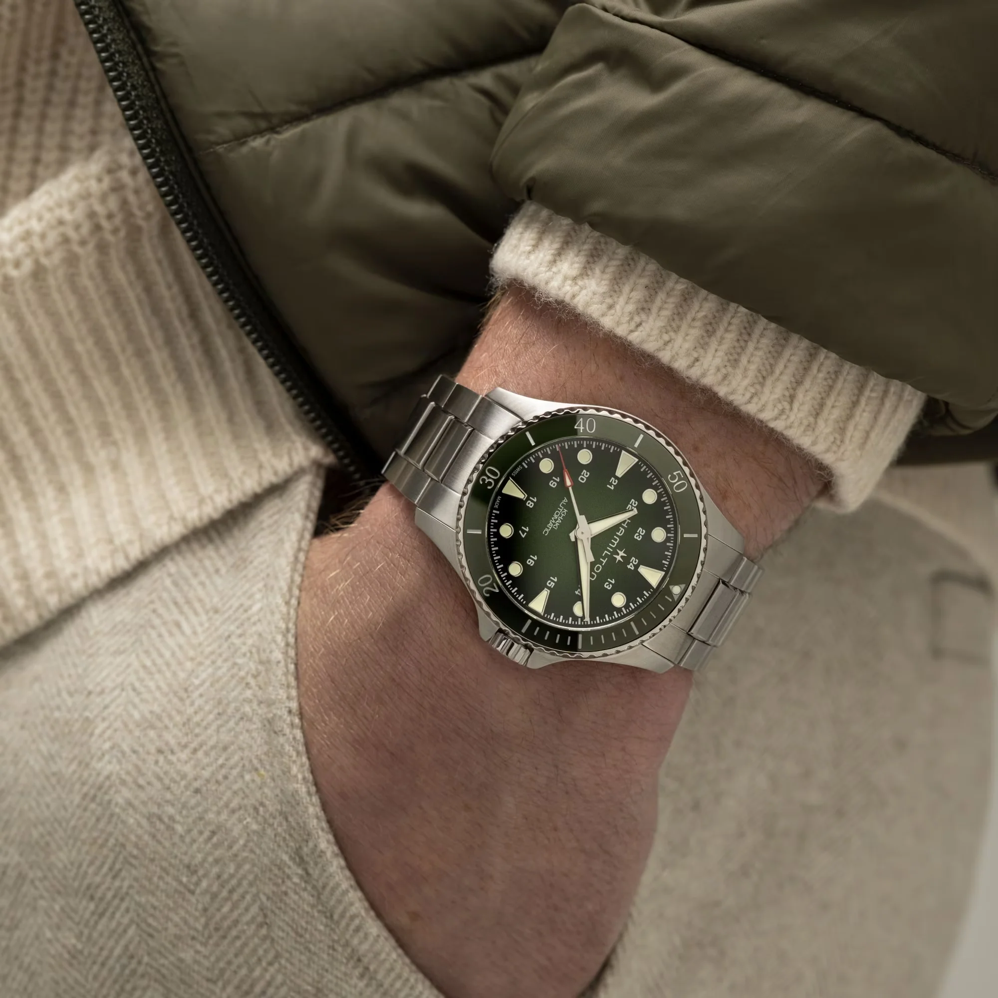 HAMILTON - Khaki Navy Scuba Auto | H82525160 - Image 4