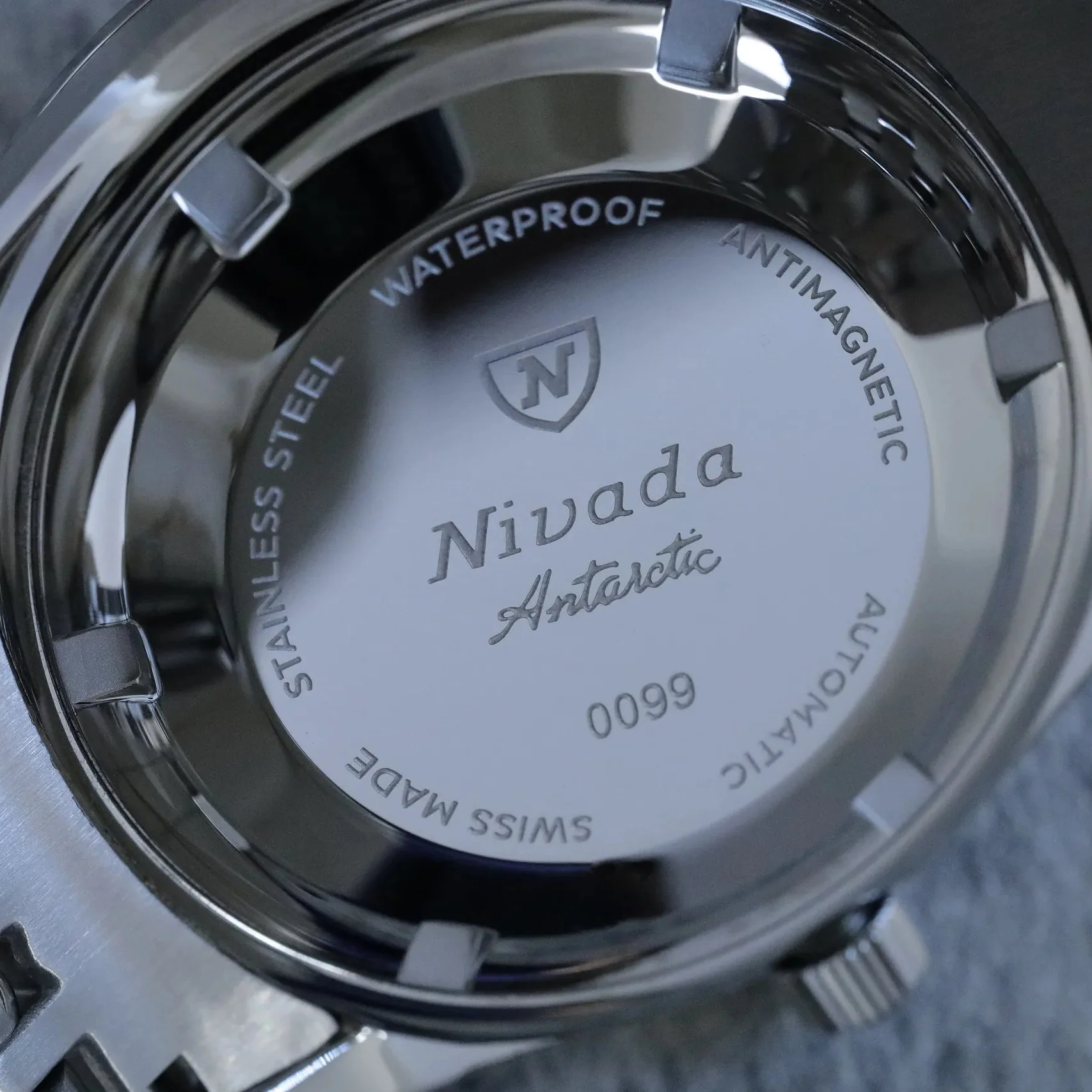 NIVADA GRENCHEN - Antarctic Spider | 32042A16 - Image 7